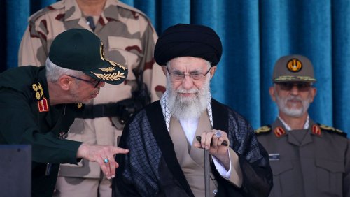 Proteste in Iran: Khamenei beschuldigt USA und Israel