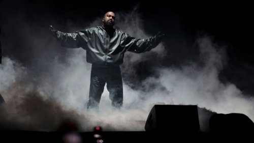   
  Instagram geht nur zögerlich gegen Hitler-Song von Kanye West vor 