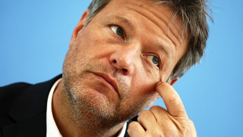 Erneuerbare Energien: Habeck wirft Söder Versäumnisse beim Windkraftausbau vor