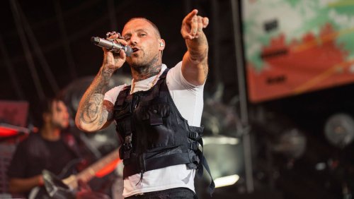 Staatsanwaltschaft ermittelt: Rapper Kontra K soll per Krypto-Handy mit Drogen gehandelt haben