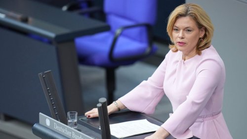   
  CDU-Politikerin Klöckner soll Bundestagspräsidentin werden 