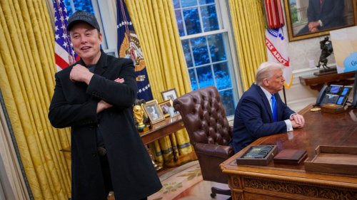   
  »Musk führt nur ein Kürzungstheater auf, das die Leute ablenken soll« 