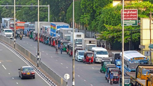 Verheerende Finanzkrise: Treibstoffknappheit in Sri Lanka nimmt dramatische Ausmaße an