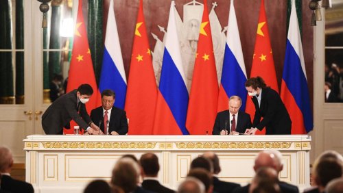 Treffen in Moskau: Putin und Xi unterzeichnen neue Deals – Drohungen gegen den Westen
