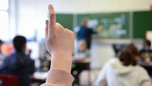 Schulmisere: Scholz rechnet über mehrere Jahre mit Lehrermangel