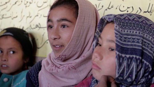 Schulverbot unter den Taliban: »Die Hoffnung für drei Millionen Mädchen ist verbaut«