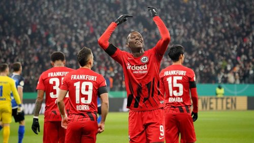 DFB-Pokal: 1:0, 1:2, 4:2 – Eintracht Frankfurt gewinnt Spektakel gegen Darmstadt