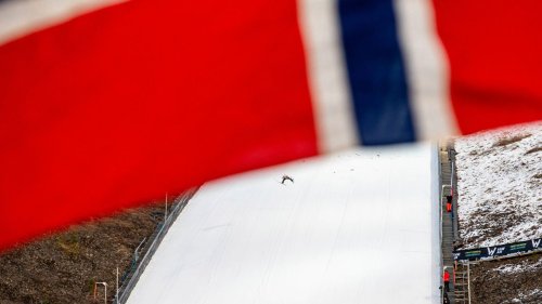   
  Ein Land im Sturzflug 