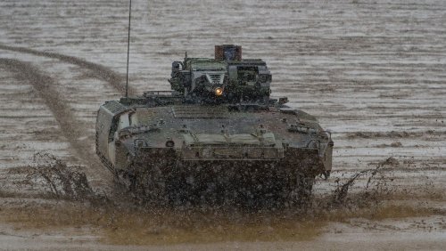 Vorfall in Sachsen-Anhalt: Puma-Panzer stoßen auf Bundeswehr-Übungsplatz zusammen – ein Schwerverletzter