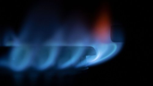 Reaktionen auf Gasumlage: Bundesregierung plant zielgerichtete Entlastungen – zu spät, kritisiert die Opposition