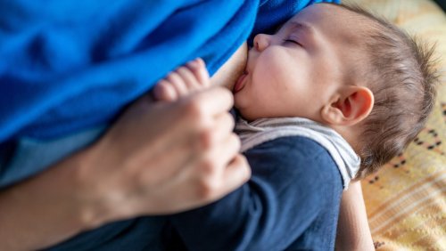 Geschäfte mit Milchpulver: Experten bezeichnen Marketing für Babynahrung als »ausbeuterisch«