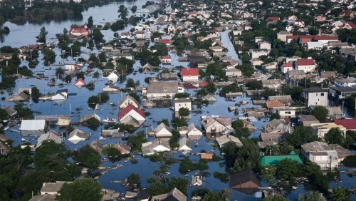 Überflutete Südukraine: Wer profitiert von der Staudamm-Katastrophe – und wie?