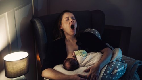 Durchwachte Nächte mit Baby: Wie das Schlafdefizit auf die Gesundheit junger Eltern wirkt