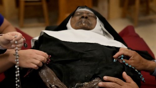 Von wegen ewige Ruhe: Das Geheimnis der unzersetzlichen Nonne
