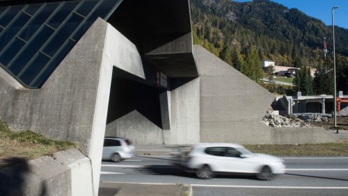 Notfallplan für Stromknappheit: Schweiz erwägt Fahrverbote für E-Autos