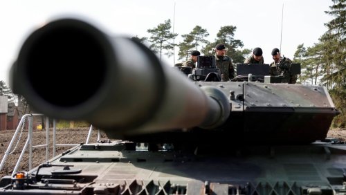 Bundeswehr in Krisenzeiten: Was ist dran an der neuen Wehrpflichtdebatte?