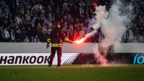 Europa League: Fans sorgen mit Feuerwerkskörpern für Spielunterbrechung – Union schlägt Malmö