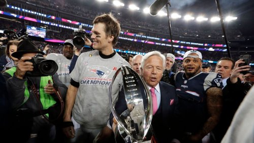 American Football: Patriots wollen Brady für einen Tag zurückholen