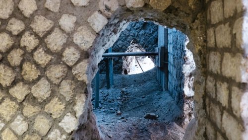 Raubgräber im antiken Pompeji: Wenn Archäologen beim Graben auf Müsliriegel stoßen