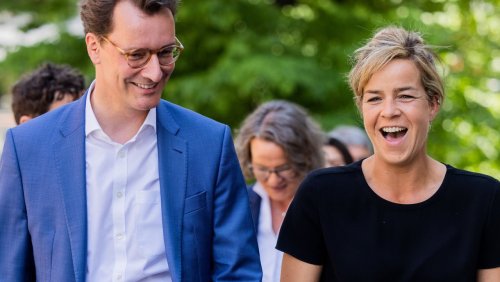 SPIEGEL-Umfrage nach NRW-Wahl: Mehrheit wünscht sich schwarz-grüne Regierung