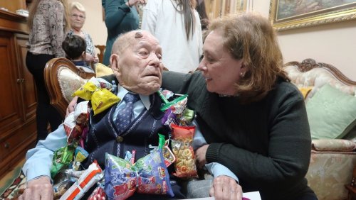 Mit fast 113 Jahren: Ältester Mann der Welt in Spanien gestorben