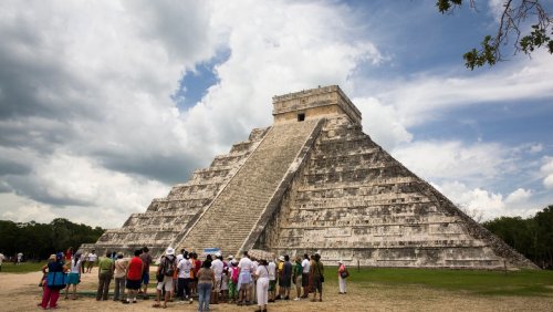 Respektloser Tanz auf Maya-Pyramide: Die Rache des Schlangengottes