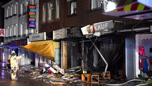 Unglück in Eschweiler: Viele Verletzte bei Explosion in Wohn- und Geschäftshaus - Säugling in Lebensgefahr