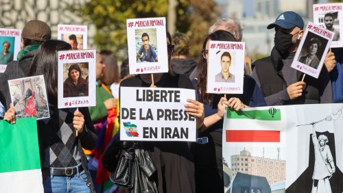 Aus Solidarität mit Iranerinnen: Juliette Binoche, Isabelle Huppert und Marion Cotillard schneiden sich die Haare ab