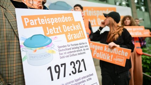 Gericht prüft Klage zu Großspenden für Berliner CDU 