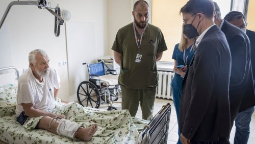 Karl Lauterbach über seinen Besuch in ukrainischen Krankenhäusern: »Der Soldat dachte, ich würde ihn nach Deutschland mitnehmen«