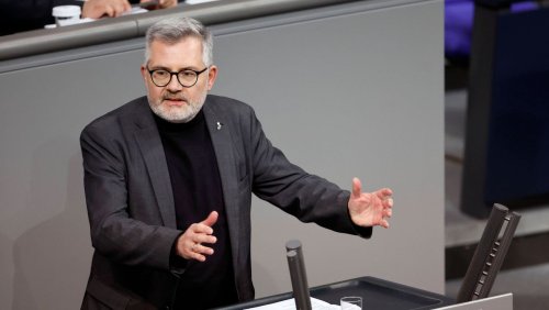 Zwei Ordnungsrufe verhängt: SPD-Bundestagsabgeordneter nennt AfD-Parlamentarier »Nazis«