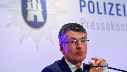 Amoklauf auf Zeugen Jehovas: Hamburger Linke verlangt Rücktritt von Polizeipräsident