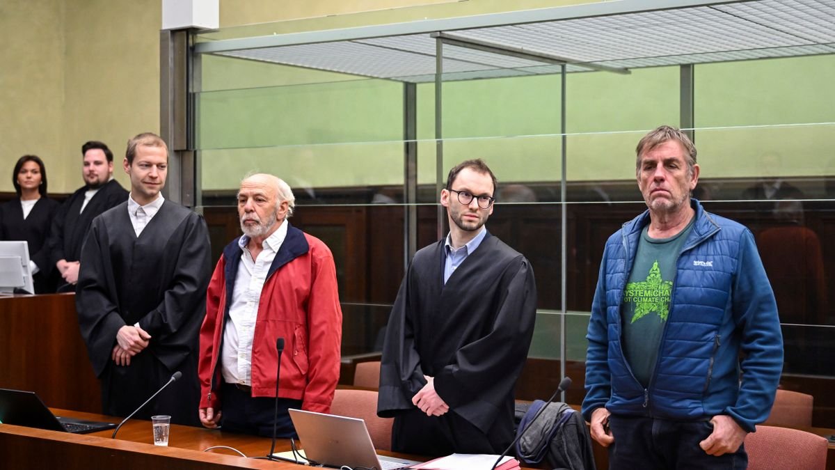 Drei Jahrzehnte auf der Flucht enden nun in Freiheit