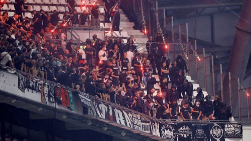 Fan-Ausschreitungen im Europapokal: Uefa bestraft den 1. FC Köln und Eintracht Frankfurt