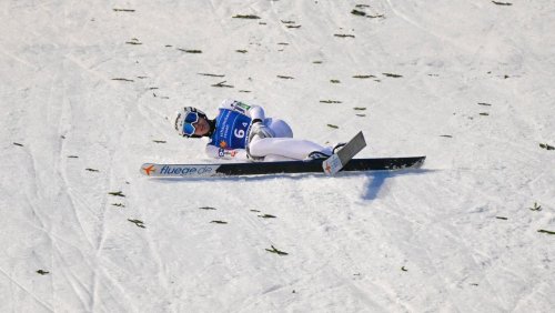 Weltcup in Willingen: »Darf nicht passieren« – absurder 161-Meter-Flug beschäftigt Skispringer