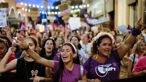 Rechtsruck: Schuld sind immer die Frauen