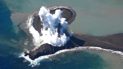 Pazifikküste vor Japan: Vulkanausbruch lässt neue Insel entstehen