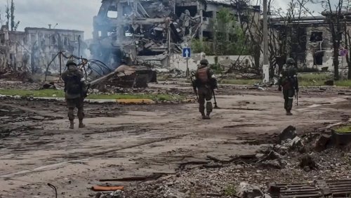 Krieg in Osteuropa: Ukraine meldet Beschuss auf 40 Städte, Lage im Donbass »extrem schlecht« – das geschah in der Nacht