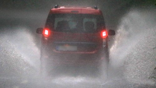 Gewitter, Hagel, Sturm: Wetterdienst erwartet »extremes Unwetter«