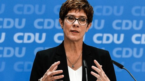 Nachfolge für von der Leyen: CDU-Chefin Kramp-Karrenbauer wird neue Verteidigungsministerin