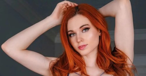 Gefährliches Geschenk: Besorgter Fan schenkt Amouranth eine Waffe