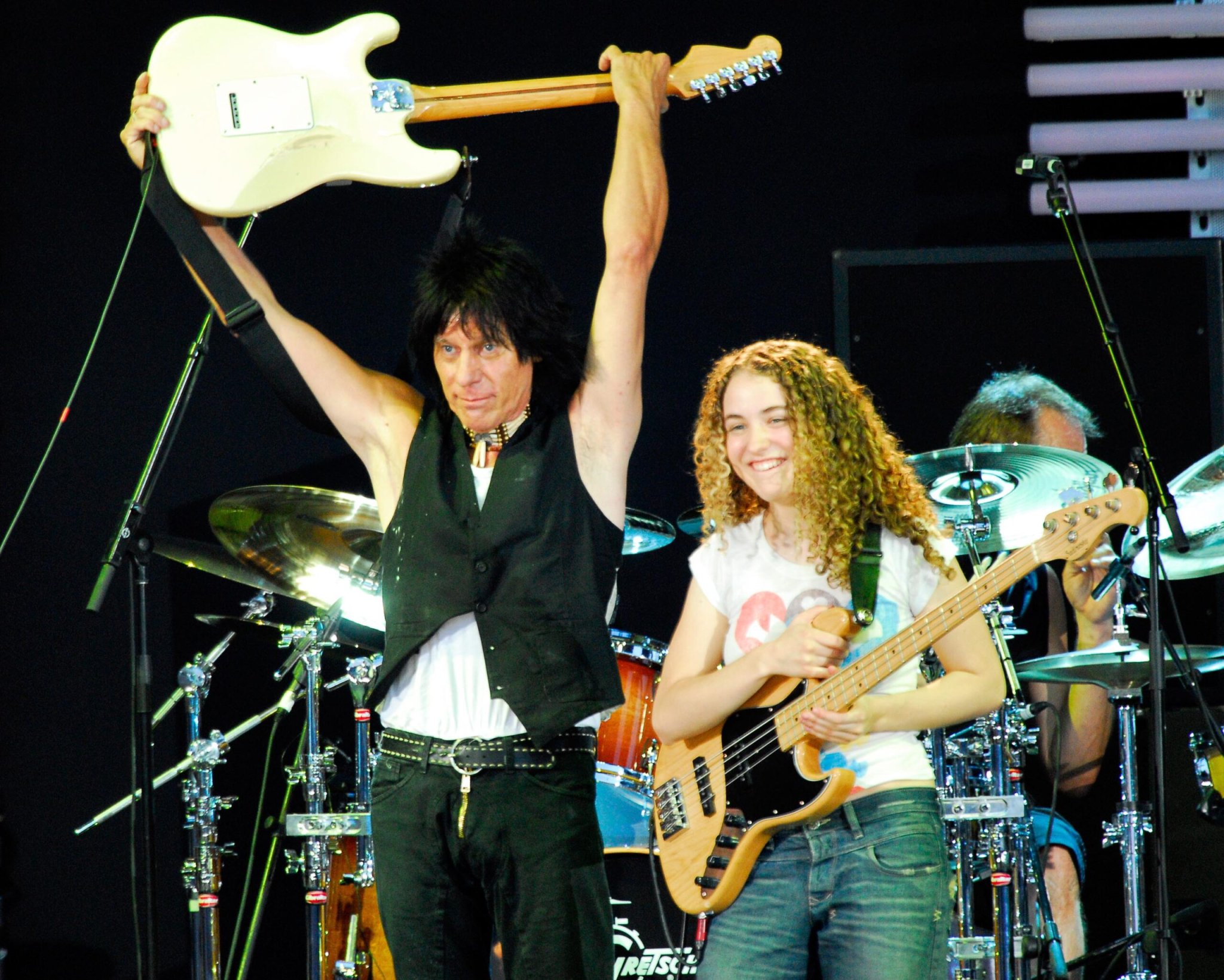 Band Member Tal Wilkenfeld Remembers Jeff Beck and His Otherworldly Ways - SPIN