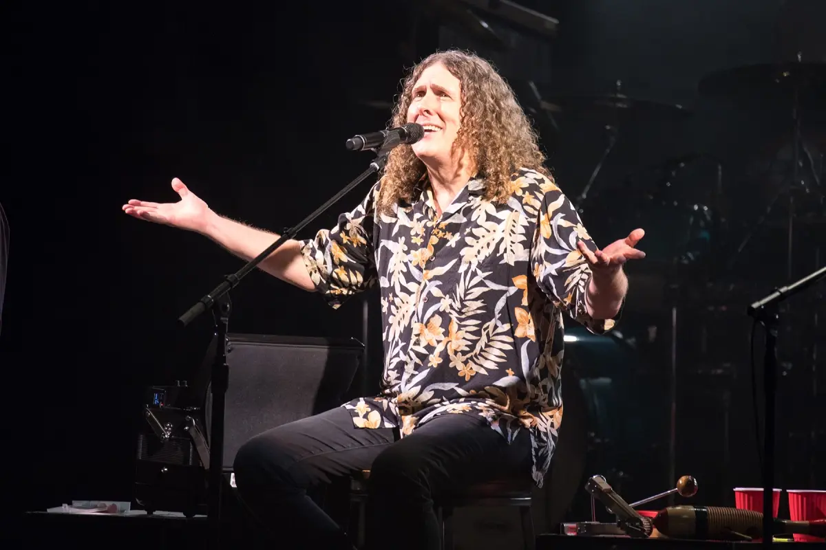 Watch 'Weird Al' Yankovic Perform 'Peaches' With Presidents Of The United States Of America's Chris Ballew - Spin
