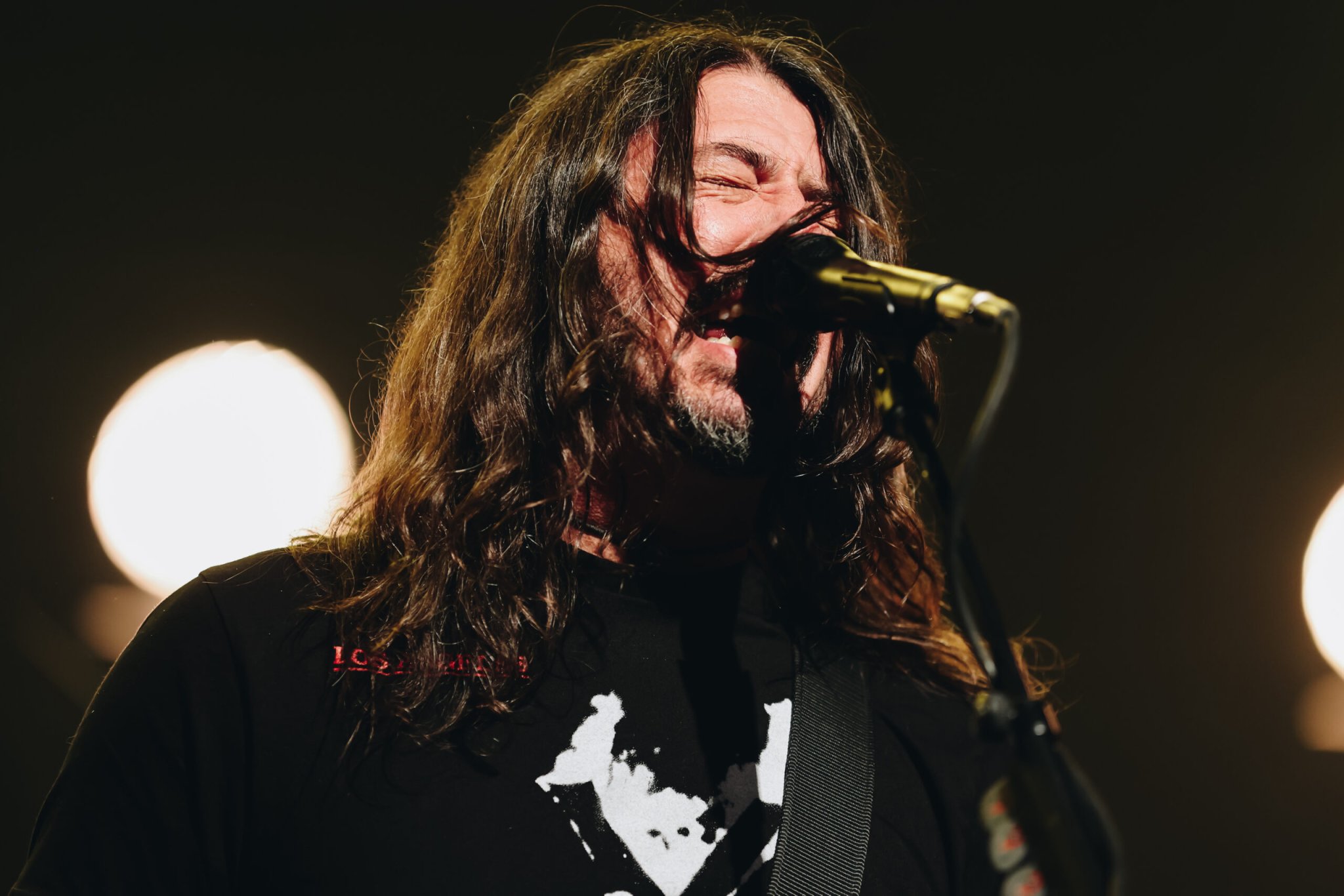 Dave Grohl Has Trouble Naming Foo Fighters Songs on Corden