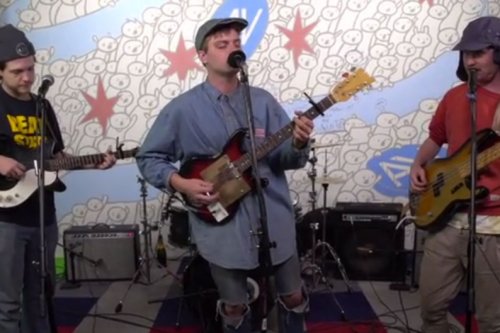Watch Mac DeMarco Unravel Weezer's 'Sweater Song' - SPIN