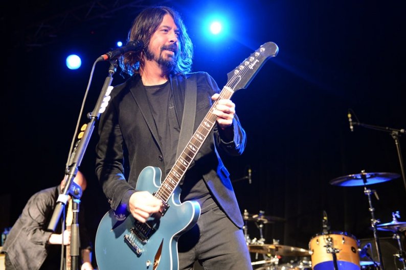 Dave Grohl on Skinny Ties, Diamond Dave, and Kurt Cobain's 'Heartbreaking' Death