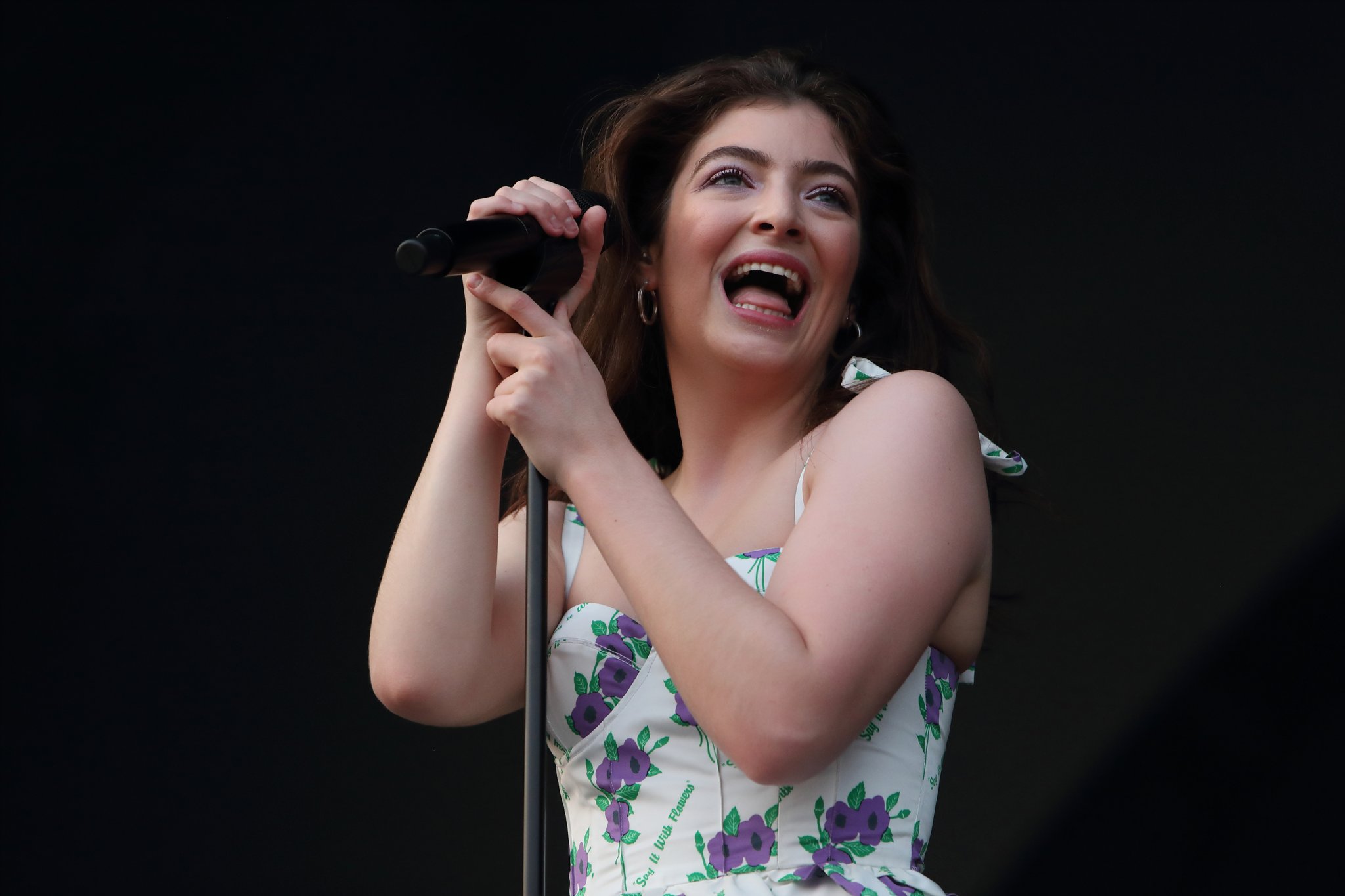 Watch Lorde Cover Frank Ocean's "Lost" at Primavera Sound