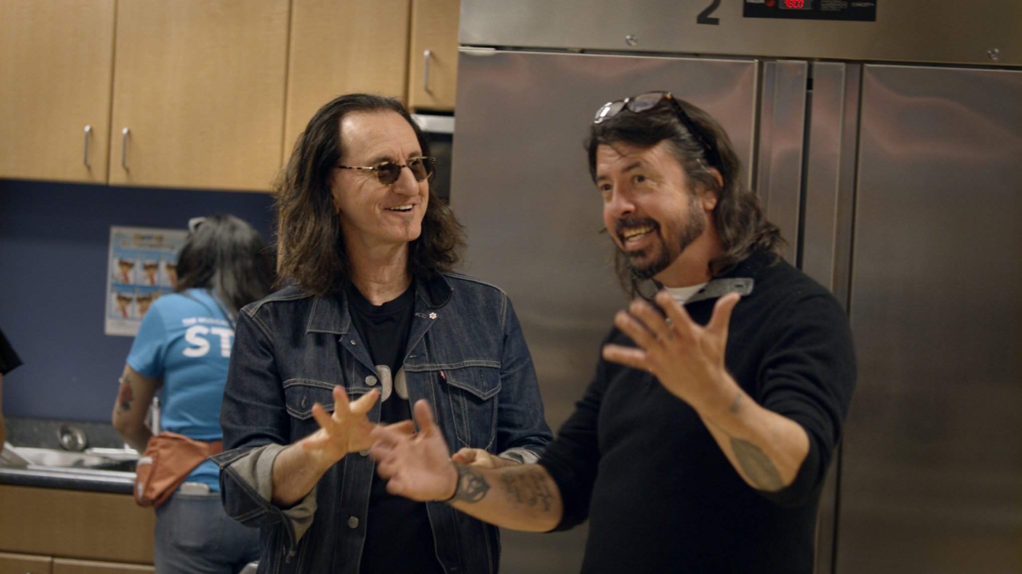 Rush's Geddy Lee Tells Dave Grohl What It's Like Being the Son of Holocaust Survivors in From Cradle to Stage