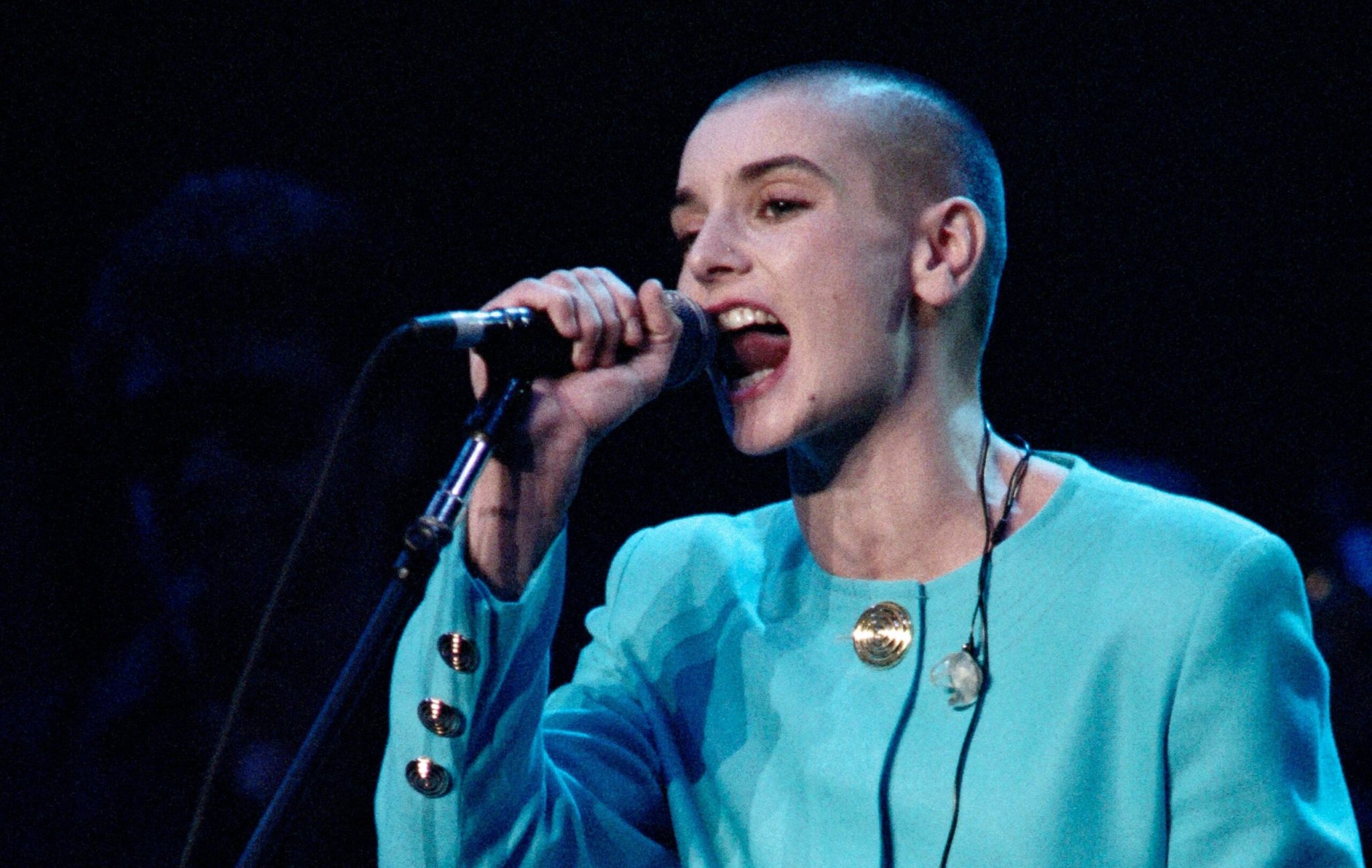 Classic Reviews: Sinéad O'Connor, 'Am I Not Your Girl?'