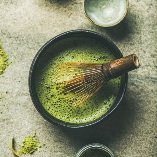 How To Make Matcha Tea (Traditional and Modern Methods!)
